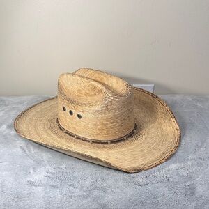 Ariat Palm Leaf Cowboy Hat • Size 7 1/8 • Vented Straw • Like New
